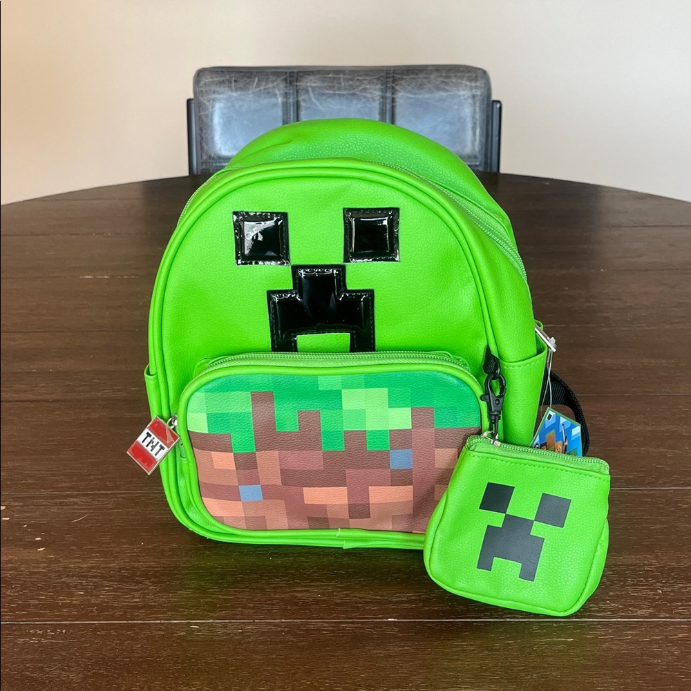 Minecraft Mini Backpack - Picture 2 of 5